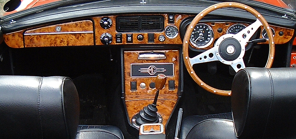 MGB 1970-74 DASHBOARD TRIM KIT